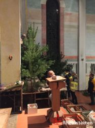 191220 Christbaum Stellen 05